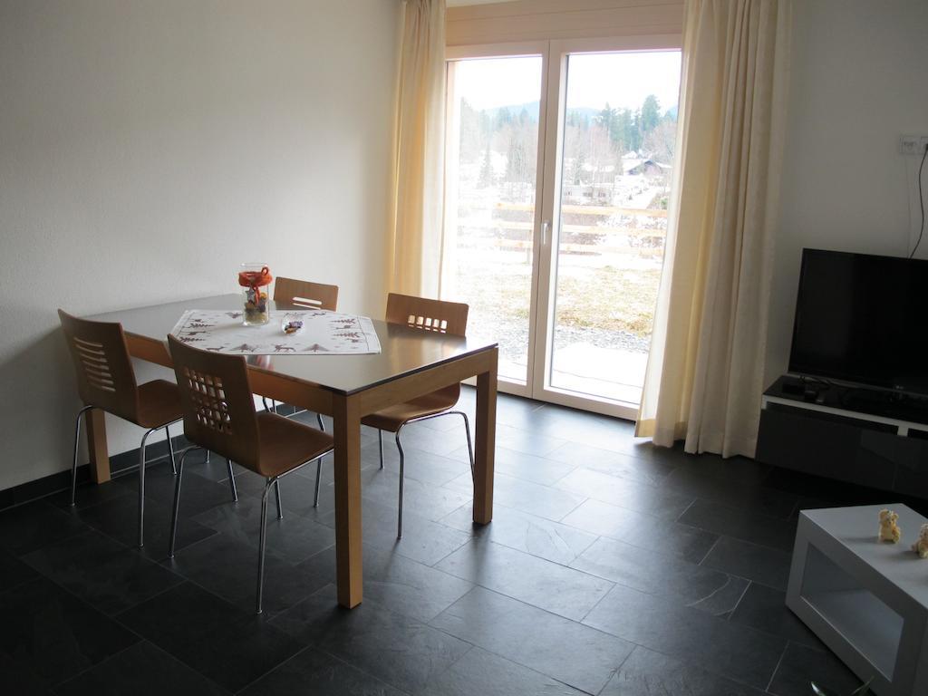 Haus Kibitz Apartment Fieberbrunn Phòng bức ảnh